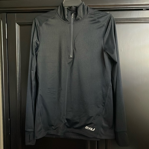 2xu | Tops | 2xu Quarter Zip Long Sleeve | Poshmark